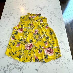 Ann Taylor Loft Plus yellow floral sleeveless blouse, collar, size 14